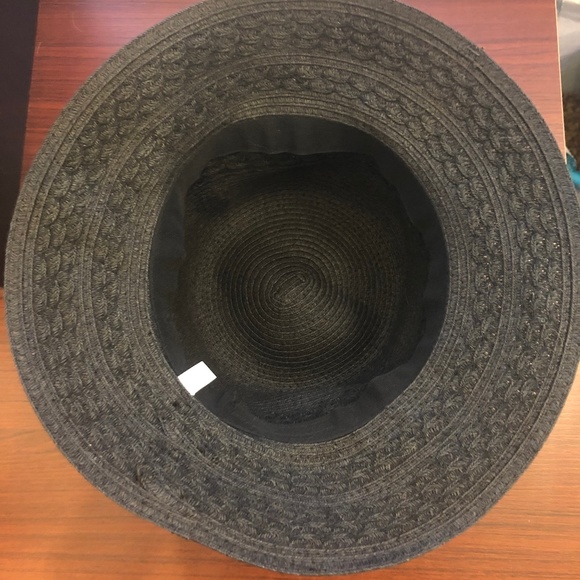 Black Hat - Picture 4 of 5